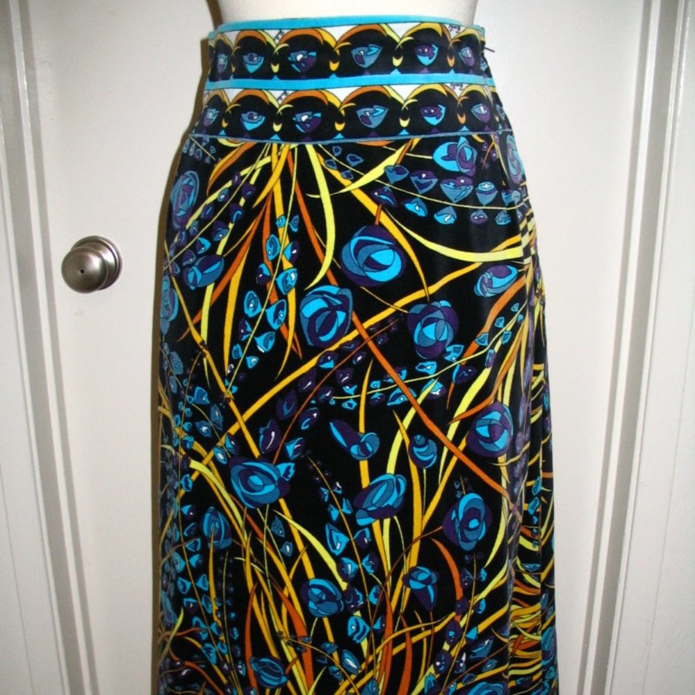 Spectacular Vintage Pucci Floral Velvet Skirt Size 12